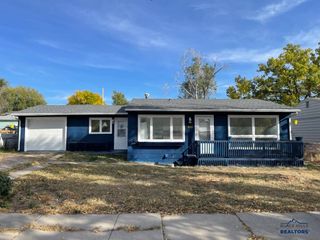 1022 BLAINE AVE, Rapid City, SD 57701