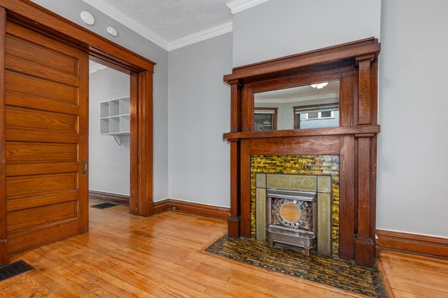 713 W Kalamazoo Avenue, Kalamazoo City, MI 49007