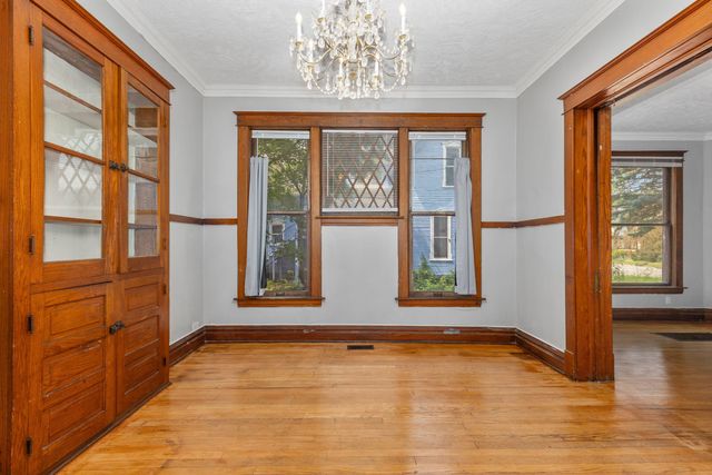713 W Kalamazoo Avenue, Kalamazoo City, MI 49007