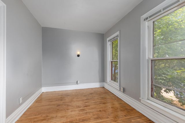 713 W Kalamazoo Avenue, Kalamazoo City, MI 49007