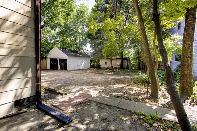 713 W Kalamazoo Avenue, Kalamazoo City, MI 49007