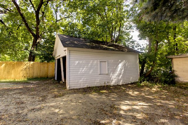 713 W Kalamazoo Avenue, Kalamazoo City, MI 49007