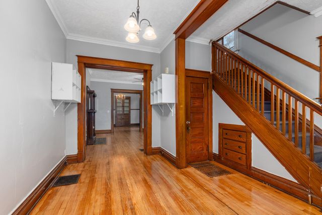 713 W Kalamazoo Avenue, Kalamazoo City, MI 49007