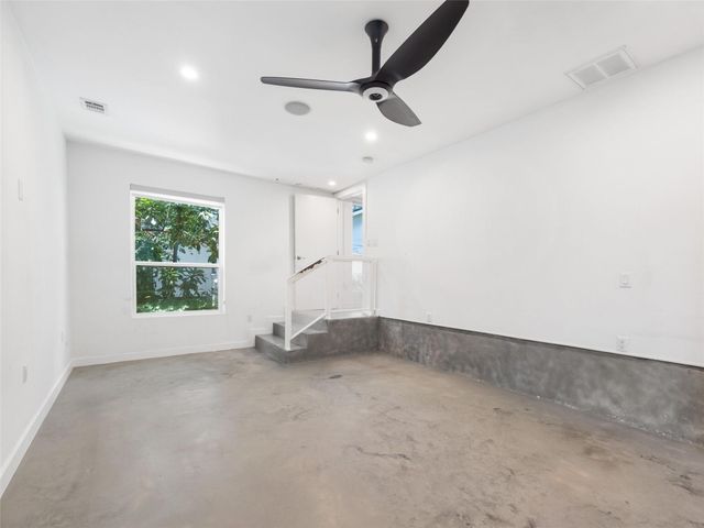 1605 Garden ST, Austin, TX 78702