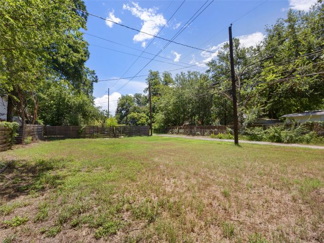 1605 Garden ST, Austin, TX 78702