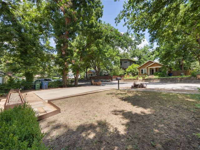 1605 Garden ST, Austin, TX 78702