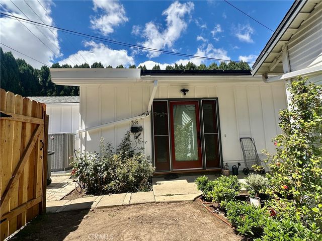 373 Gladys, Long Beach, CA 90814