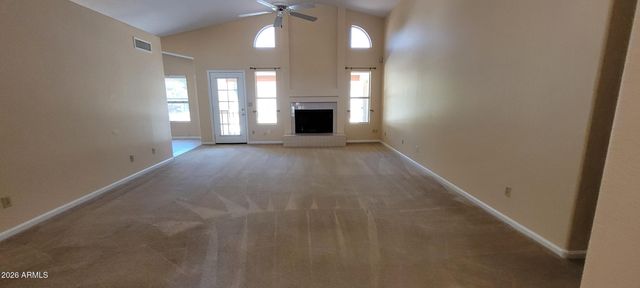 2838 E CALAVAR Road, Phoenix, AZ 85032