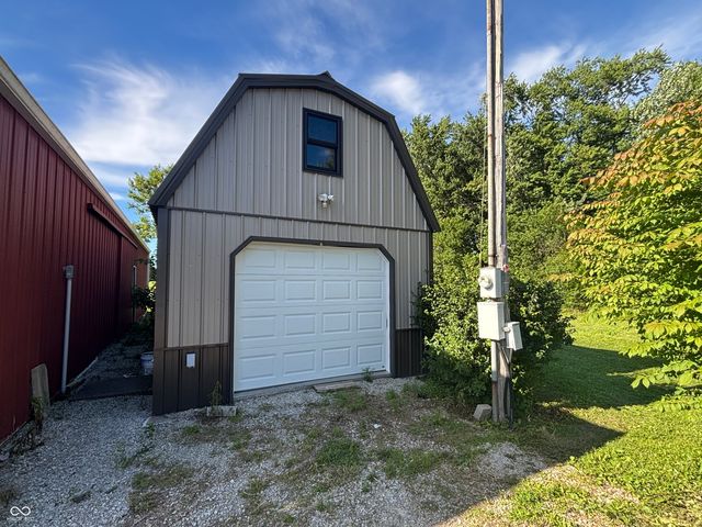 996 E 800 N, Lizton, IN 46149