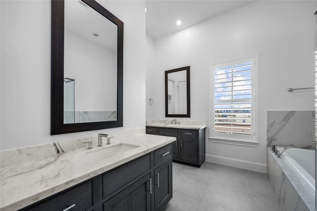 4045 Leeland Street, Houston, TX 77023