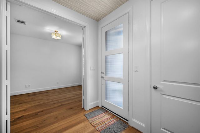 4045 Leeland Street, Houston, TX 77023