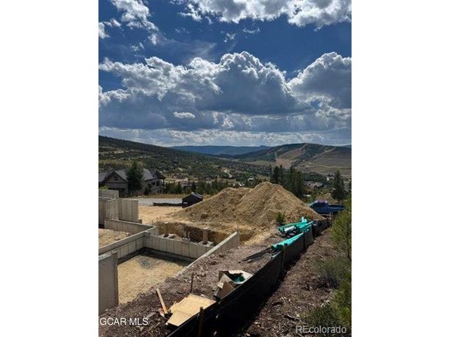 740 Pawnee Ln, Granby, CO 80446