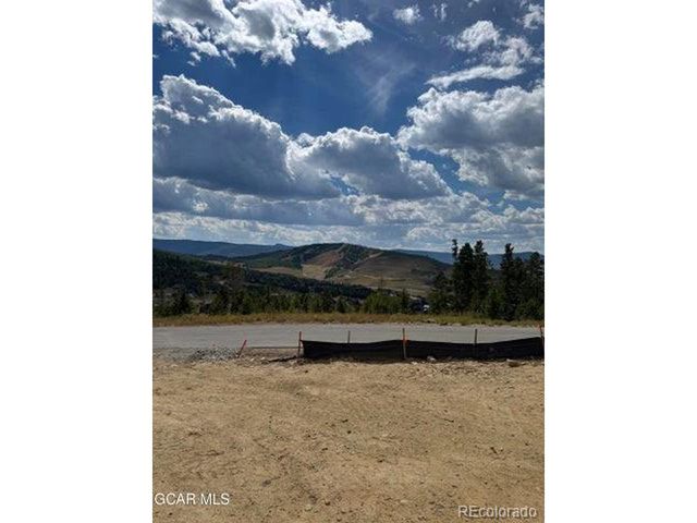 740 Pawnee Ln, Granby, CO 80446