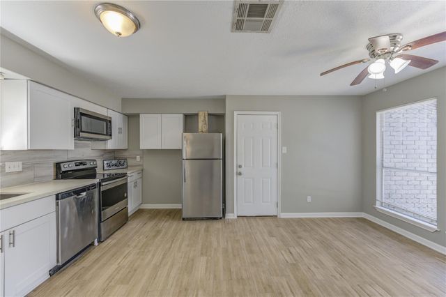 5054 Pine Cliff Drive, Houston, TX 77084