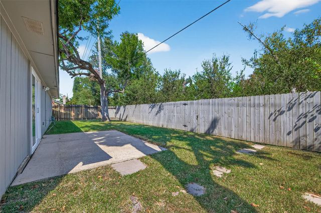 5054 Pine Cliff Drive, Houston, TX 77084