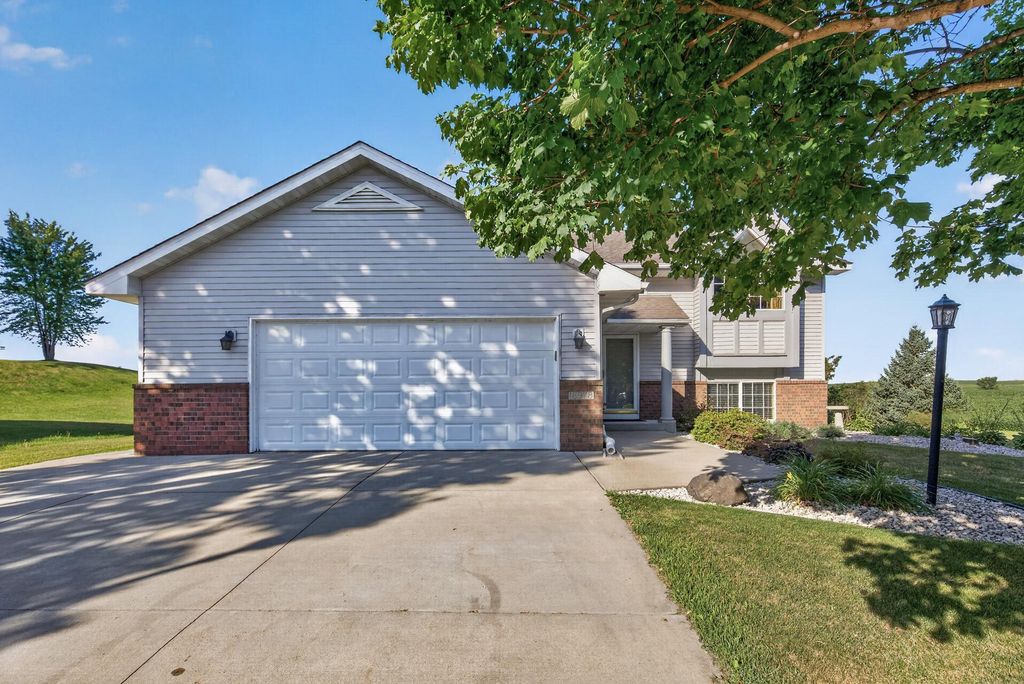 18978 Excalibur Trail, Farmington, MN 55024 — photo 2