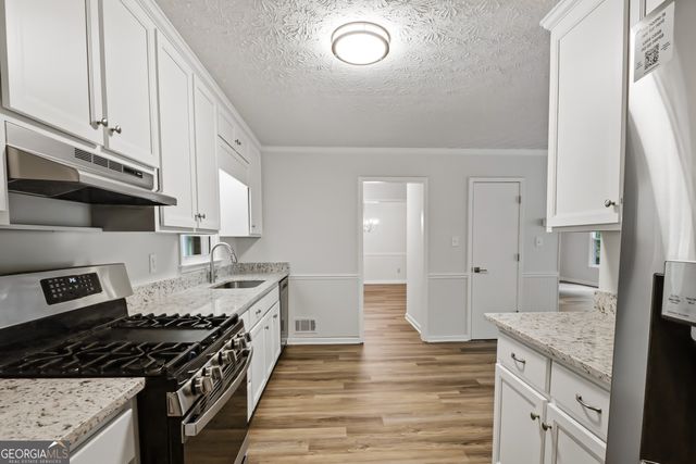 335 Stoneridge Way, Fayetteville, GA 30215