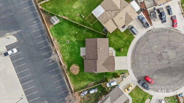 1918 N Cliffrock Rd, Nampa, ID 83651