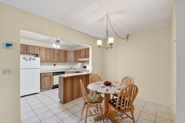 328 Pine Ridge Circle C-1, Greenacres, FL 33463