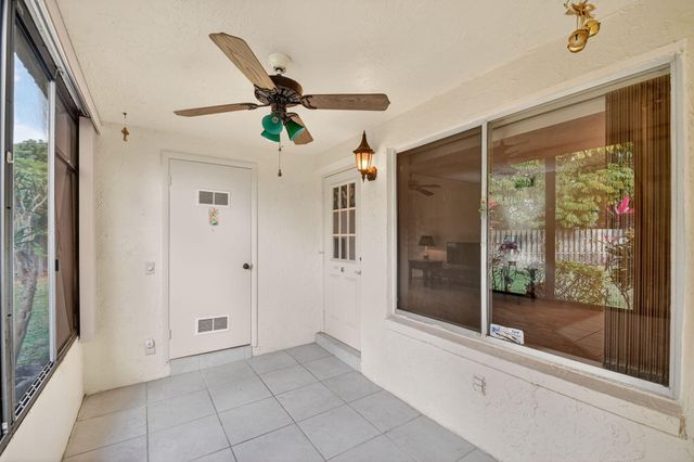 328 Pine Ridge Circle C-1, Greenacres, FL 33463