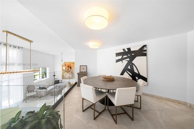 400 Alton Rd TH-1A, Miami Beach, FL 33139