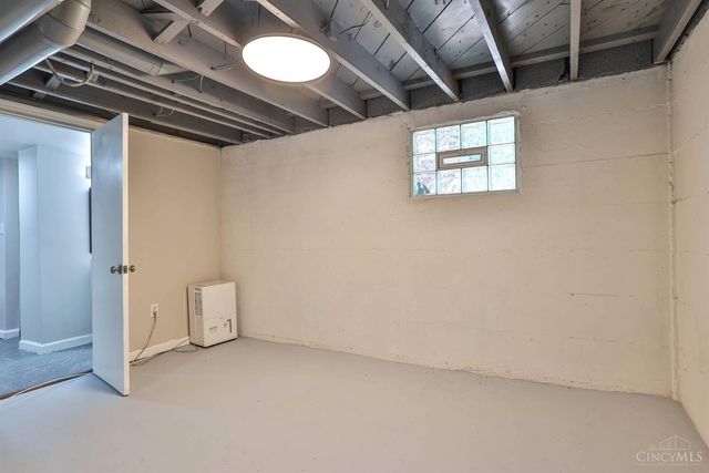 1406 Wittekind Terrace, Cincinnati, OH 45224