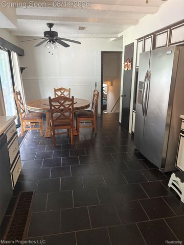 2595 Evergreen Lane, Port Huron, MI 48060