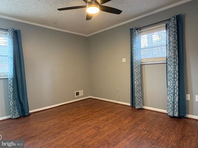 12654 VALLEYWOOD DR, Woodbridge, VA 22192