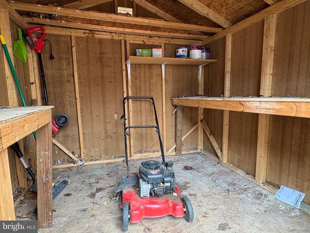 12654 VALLEYWOOD DR, Woodbridge, VA 22192