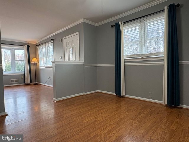 12654 VALLEYWOOD DR, Woodbridge, VA 22192