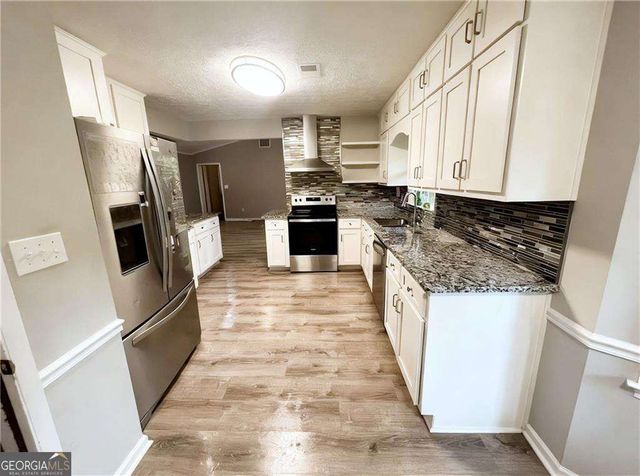 1790 Brandy Woods Trail SE, Conyers, GA 30013