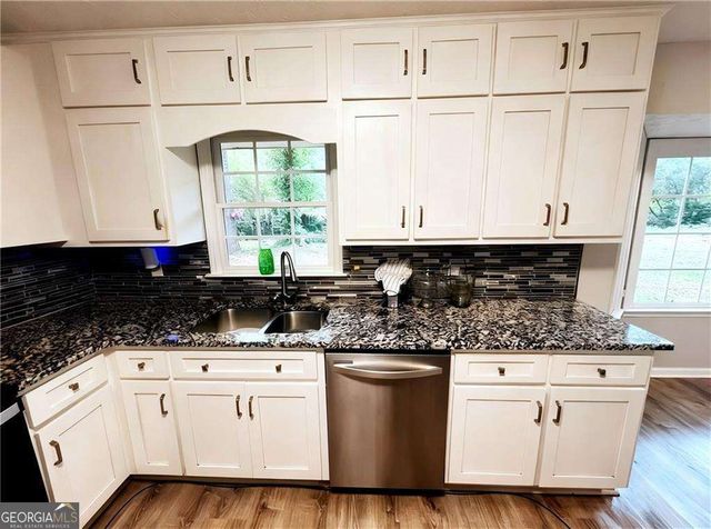 1790 Brandy Woods Trail SE, Conyers, GA 30013