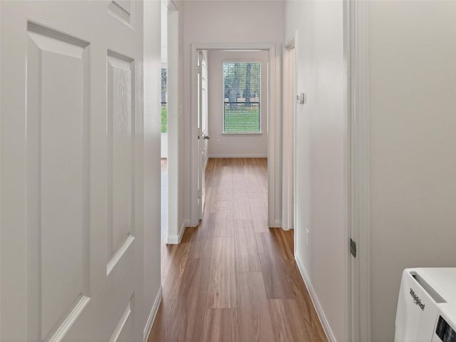 80 La Costa Drive, Montgomery, TX 77356