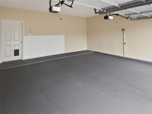 80 La Costa Drive, Montgomery, TX 77356