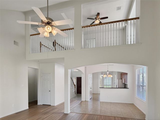 80 La Costa Drive, Montgomery, TX 77356