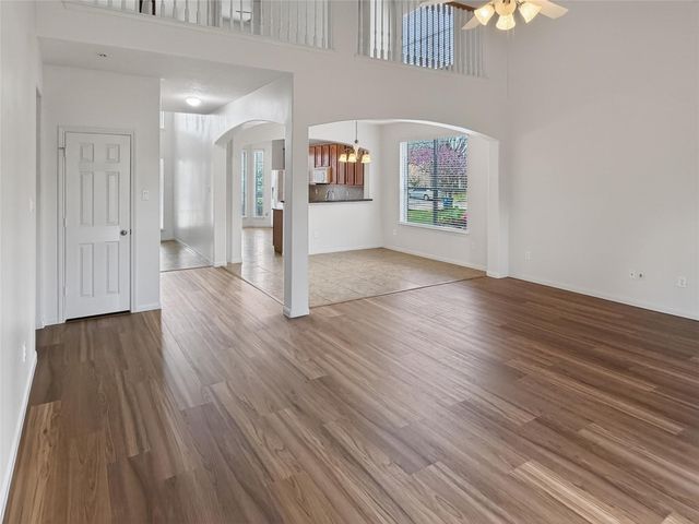 80 La Costa Drive, Montgomery, TX 77356