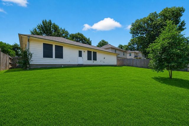 14089 Broken Arrow Drive, Willis, TX 77378