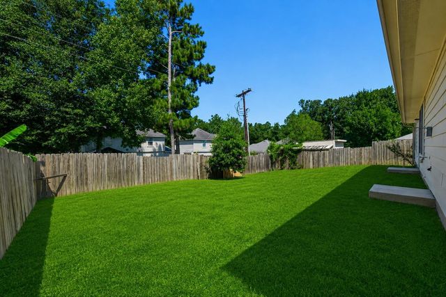 14089 Broken Arrow Drive, Willis, TX 77378