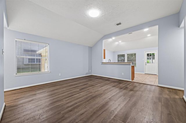 14089 Broken Arrow Drive, Willis, TX 77378