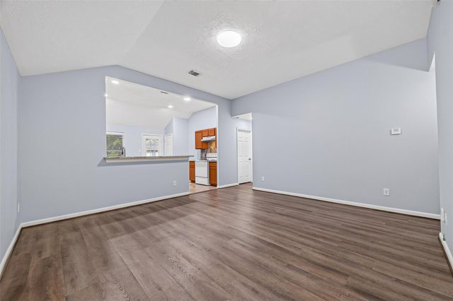 14089 Broken Arrow Drive, Willis, TX 77378