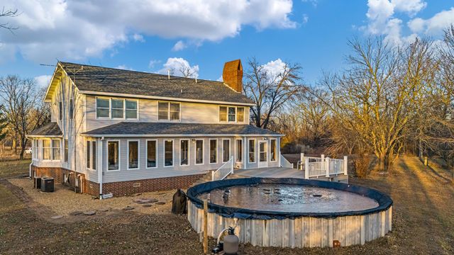 8244 County Road 8040, West Plains, MO 65775