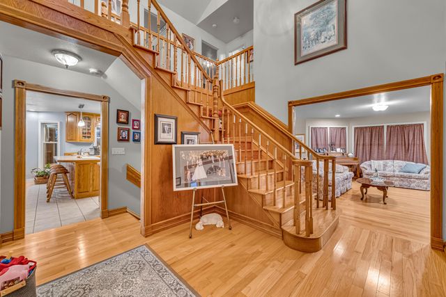 8244 County Road 8040, West Plains, MO 65775