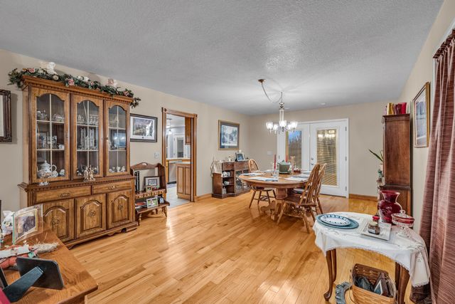 8244 County Road 8040, West Plains, MO 65775