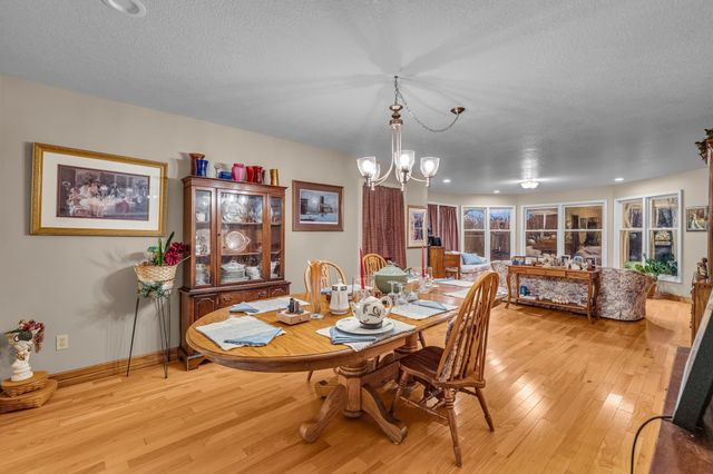 8244 County Road 8040, West Plains, MO 65775