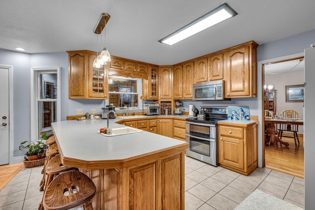 8244 County Road 8040, West Plains, MO 65775