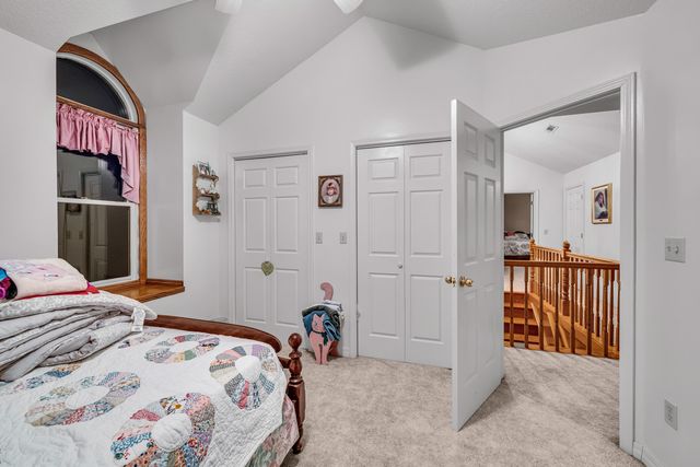 8244 County Road 8040, West Plains, MO 65775