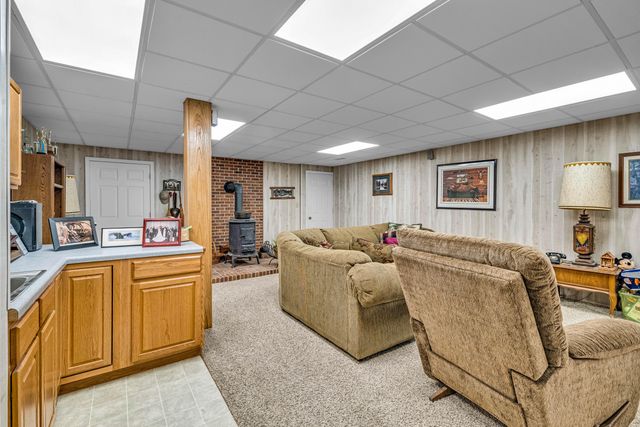 8244 County Road 8040, West Plains, MO 65775