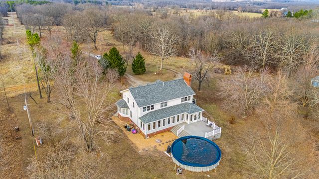 8244 County Road 8040, West Plains, MO 65775