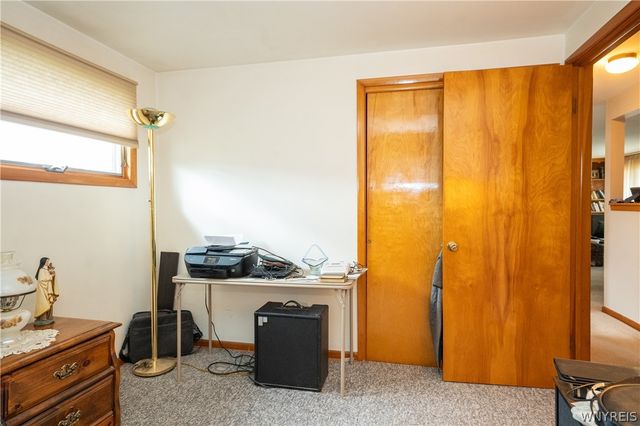 77 Patricia Drive, West Seneca, NY 14224