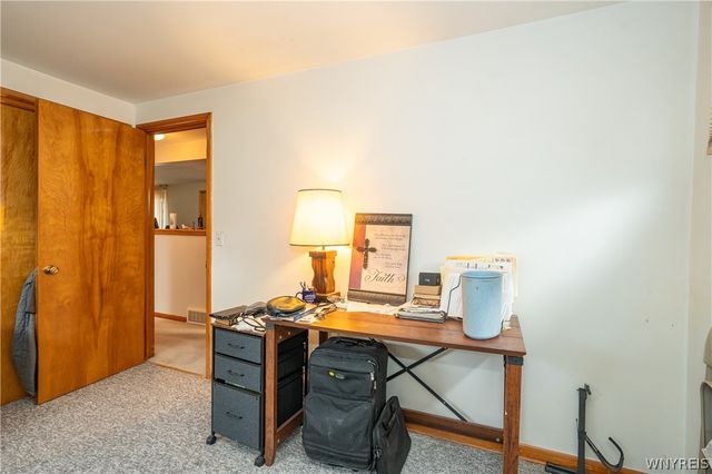 77 Patricia Drive, West Seneca, NY 14224